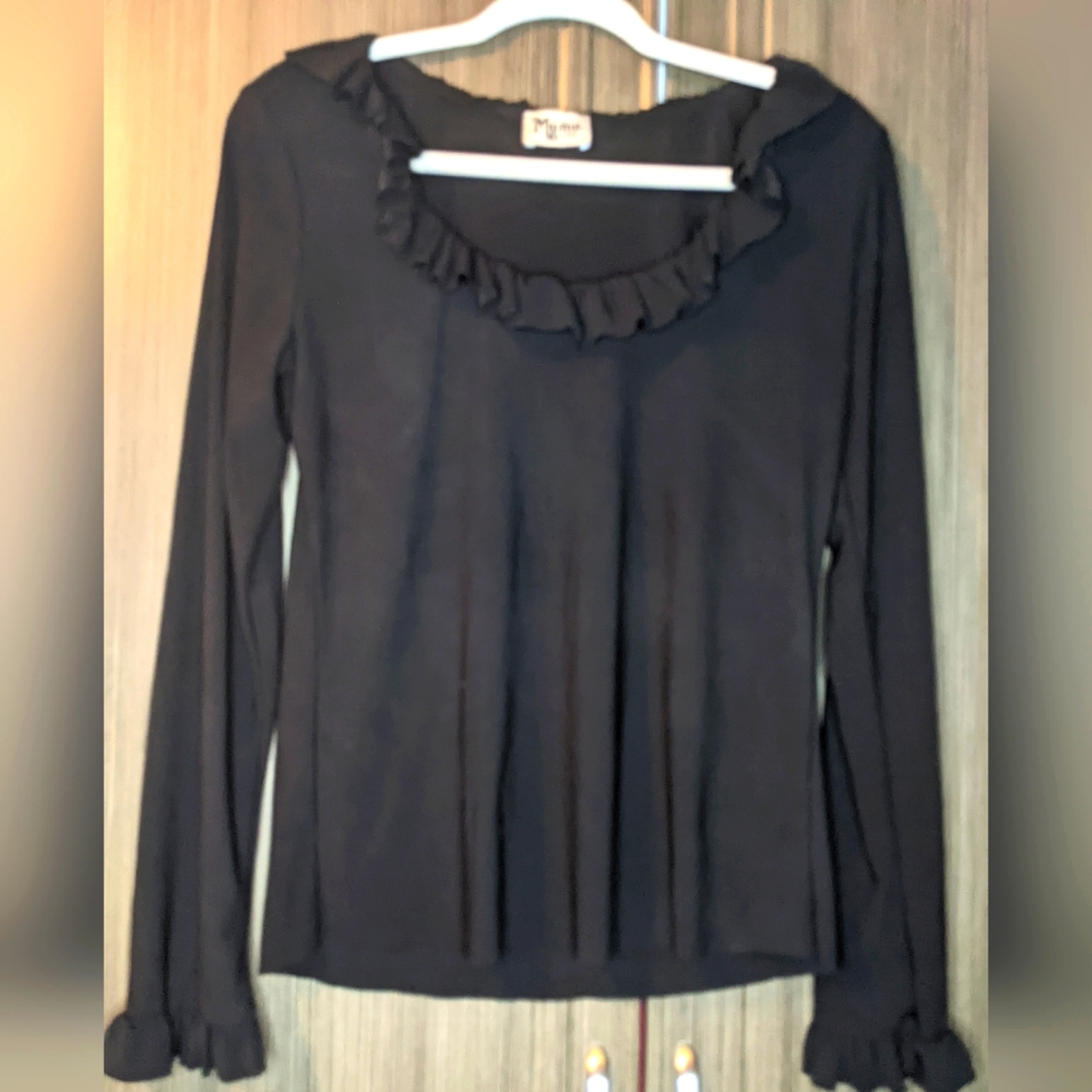 Show Me Your Mumu Jackie Ruffled Black Blouse, Large